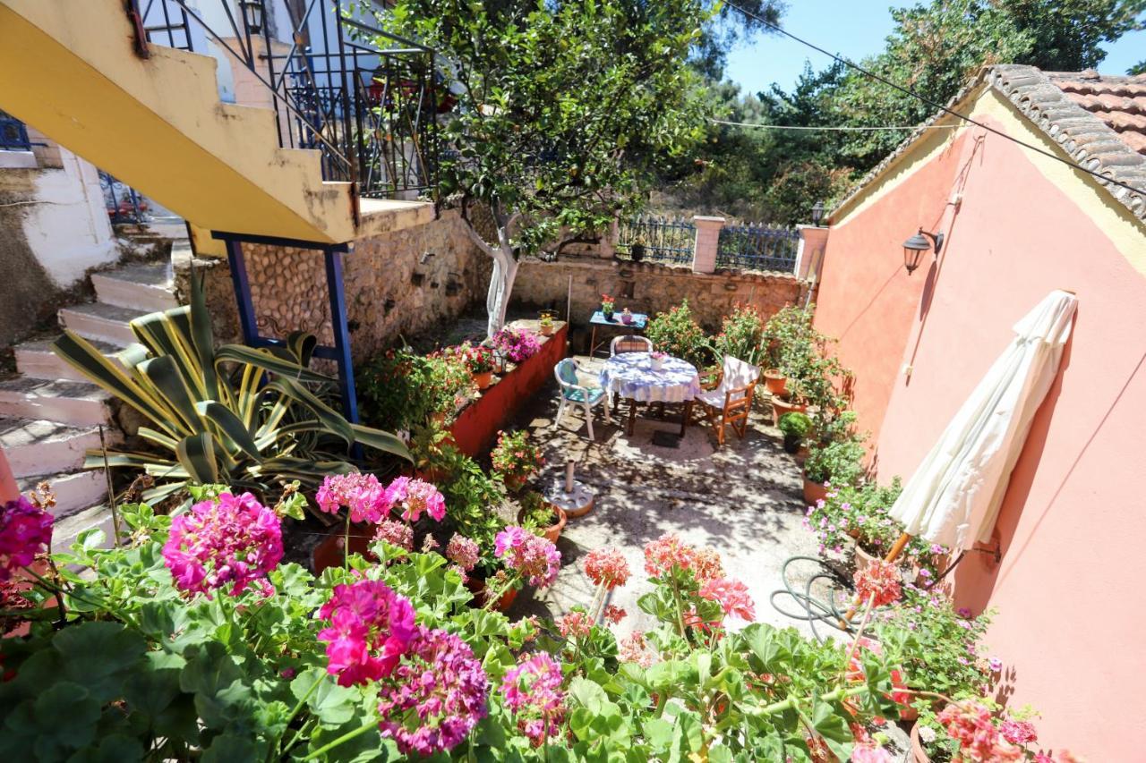 Alexis & Loula Village House Arkadades Dış mekan fotoğraf